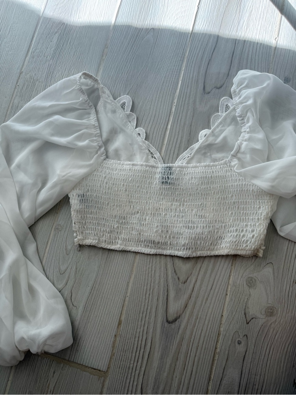 White Lace Puff-Sleeve Crop Top - Picture 4 of 4